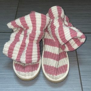 Pink and beige slouchy boots!